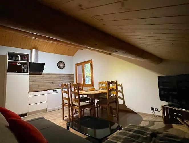 Appartement Chalet Petzu - 6 Pers - Parking - Ski Au Pied